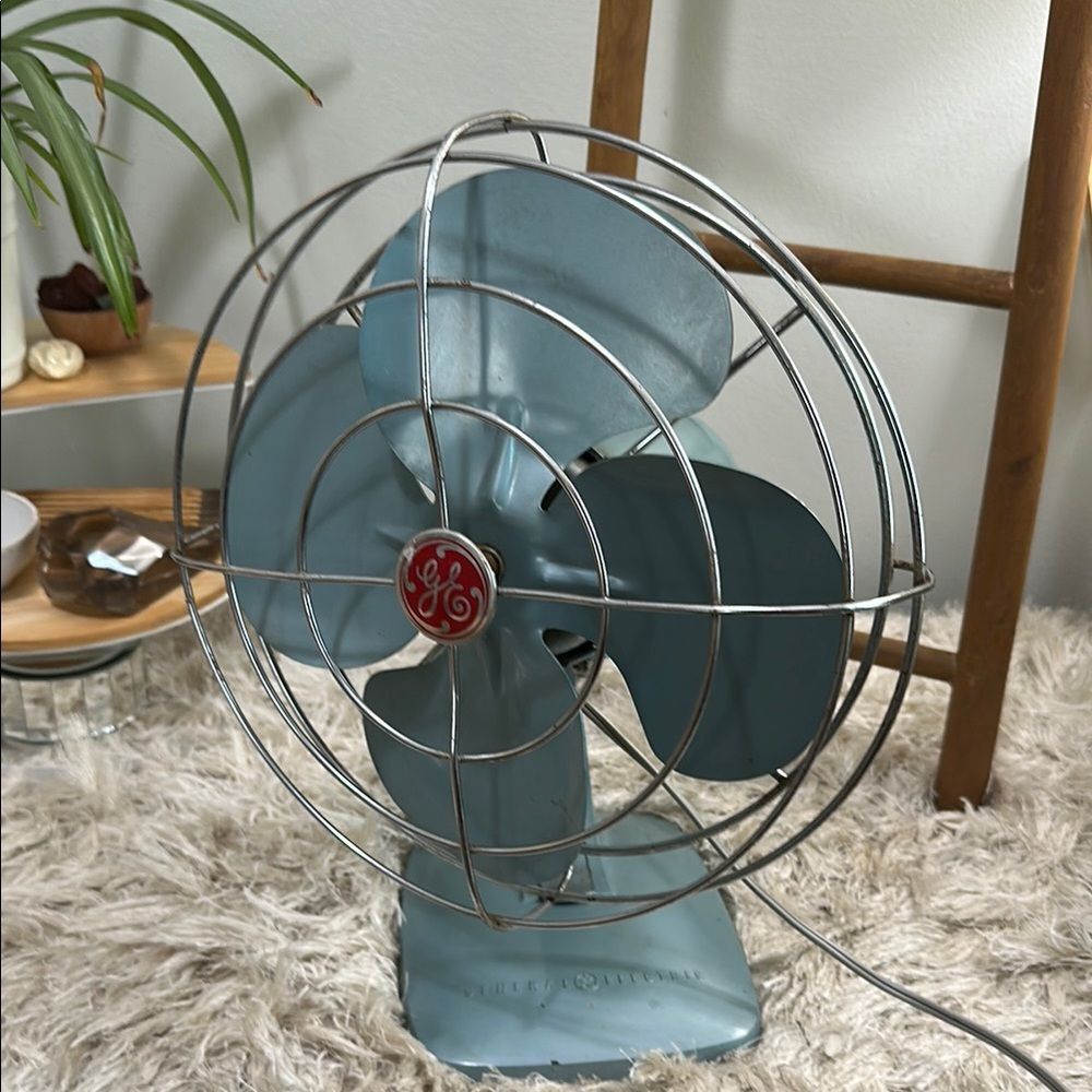 Vintage Industrial Style General Electric Fan Cat. FM10S63 Retro Metal‎ GE